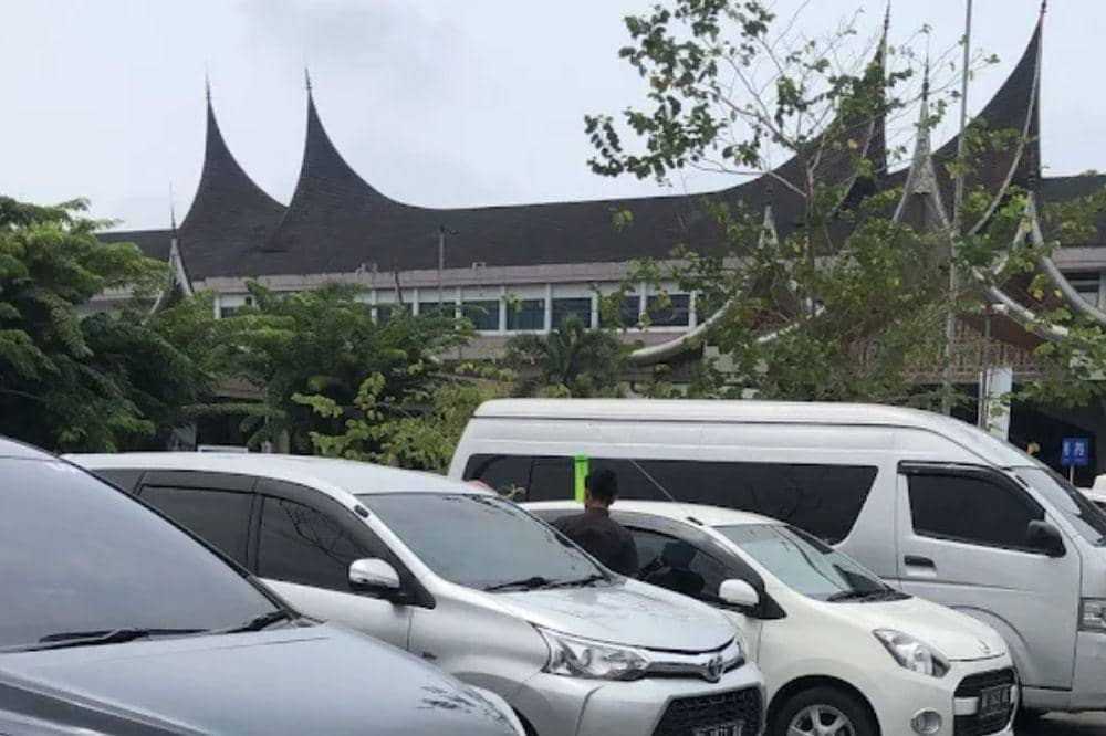 5 Rental Mobil Padang dengan Harga Bersahabat dan Armada Lengkap