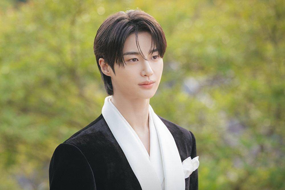 Hal Unik Drakor Perfect Crown, Byeon Woo Seok-IU Kawin Kontrak