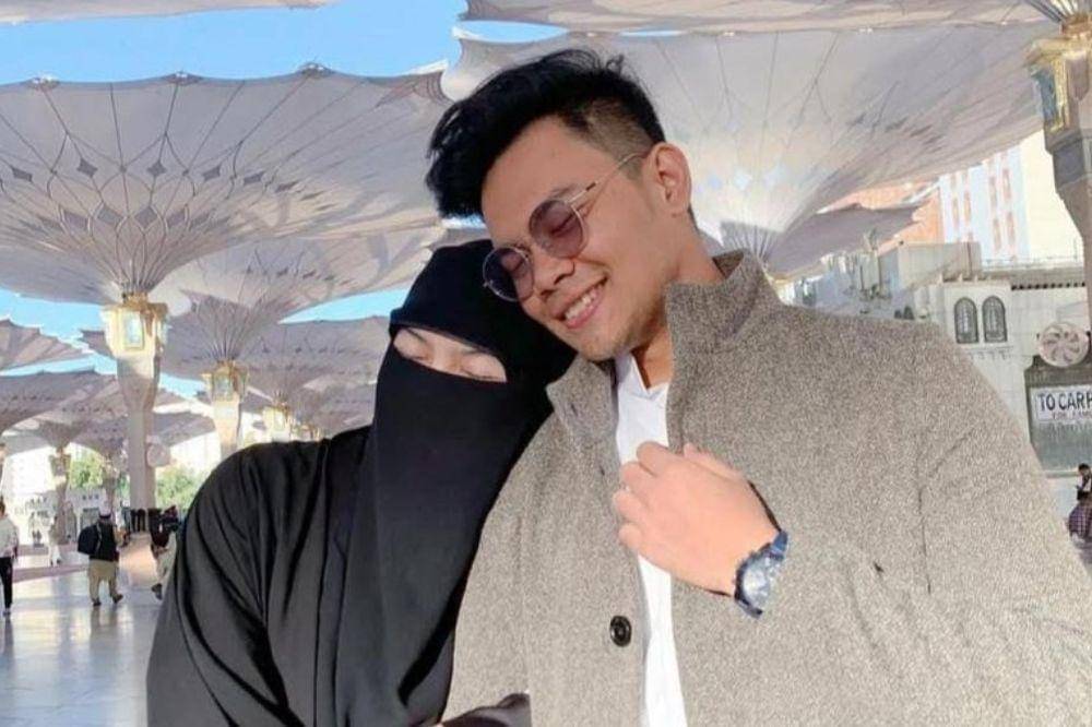 Bukti Dugaan Perselingkuhan Suami Wardatina Mawa dengan IR