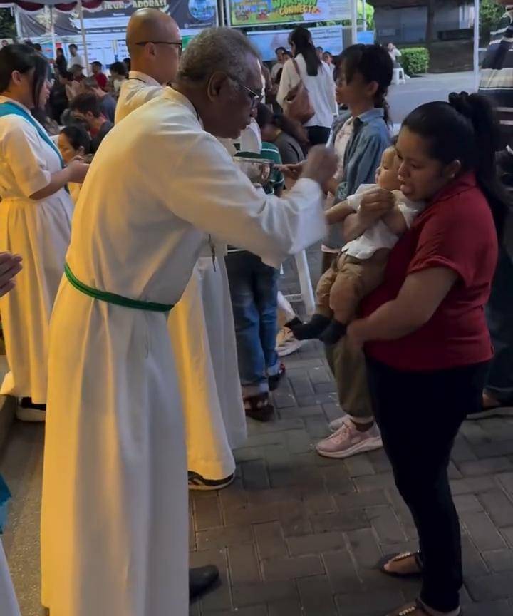 Instagram.com/eri.carl