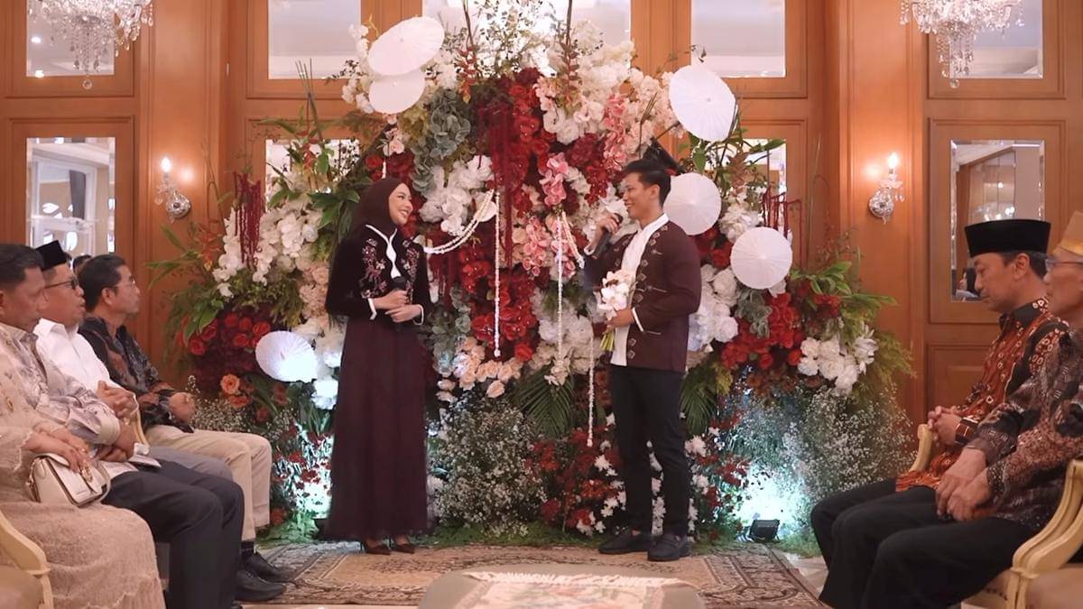 Momen Manis, Dara Arafah dan Rehan Mubarak Resmi Lamaran