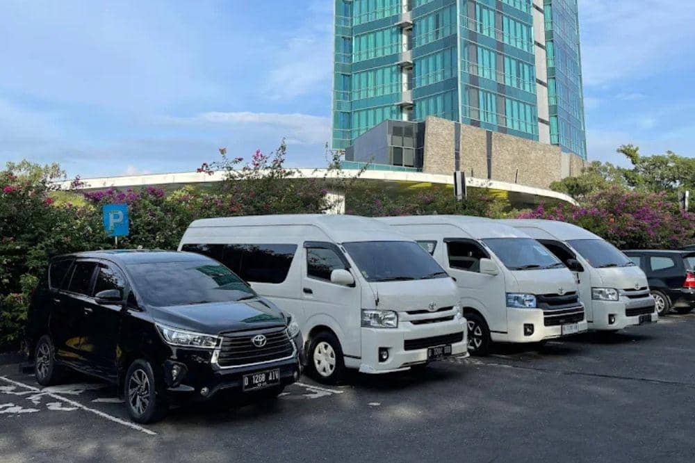 9 Rental Mobil Bandar Lampung, Layanan 24 Jam Siap Pakai (3).jpg