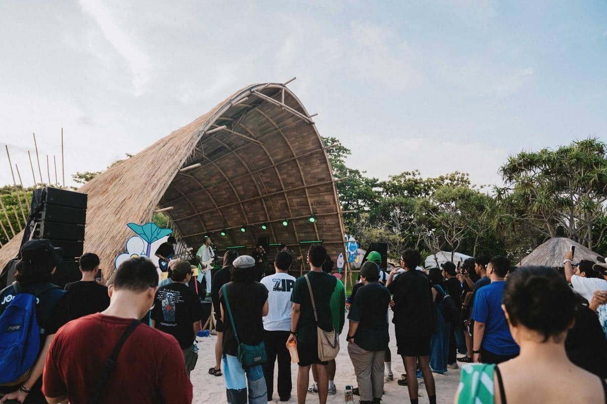 Photo by Dionclrns-01992.jpg