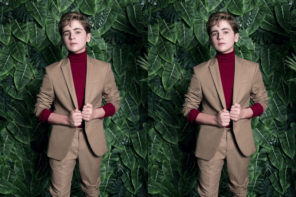 Model baju Natal remaja laki-laki 2025 pakai turtleneck merah dan jas coklat