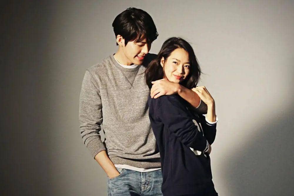 Kim Woo Bin dan Shin Min Ah Gambar Undangan Pernikahannya Sendiri