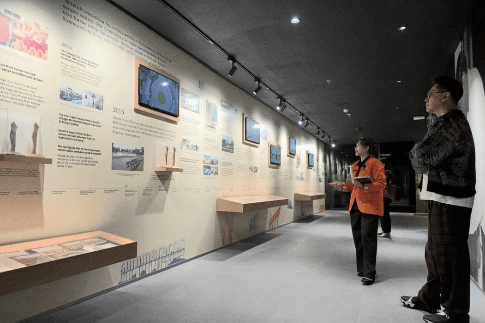 galeri ekshibisi 50 tahun