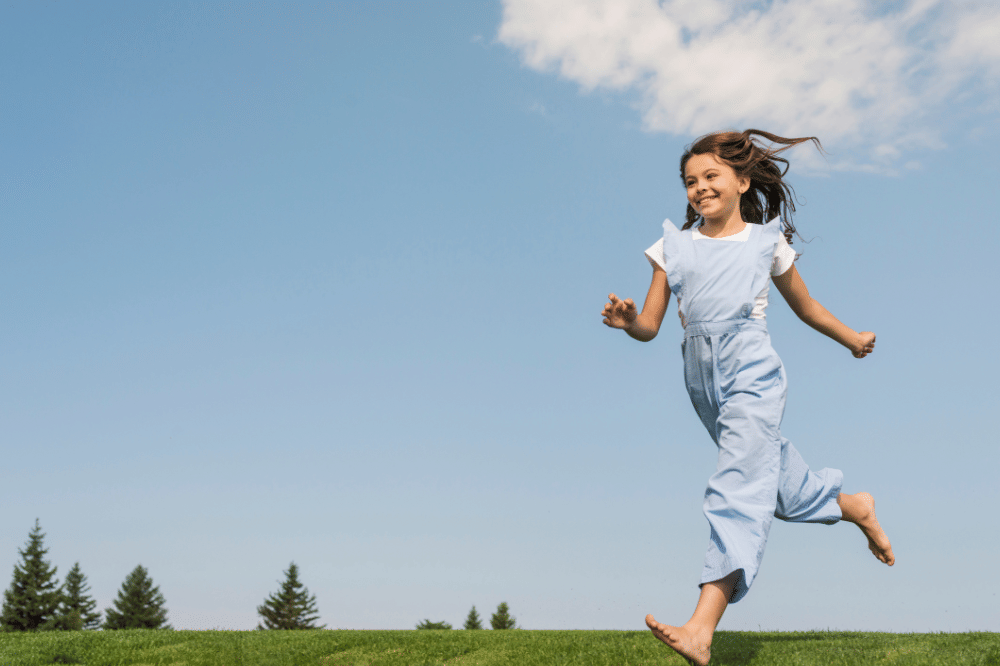 anak yang tumbuh bahagia