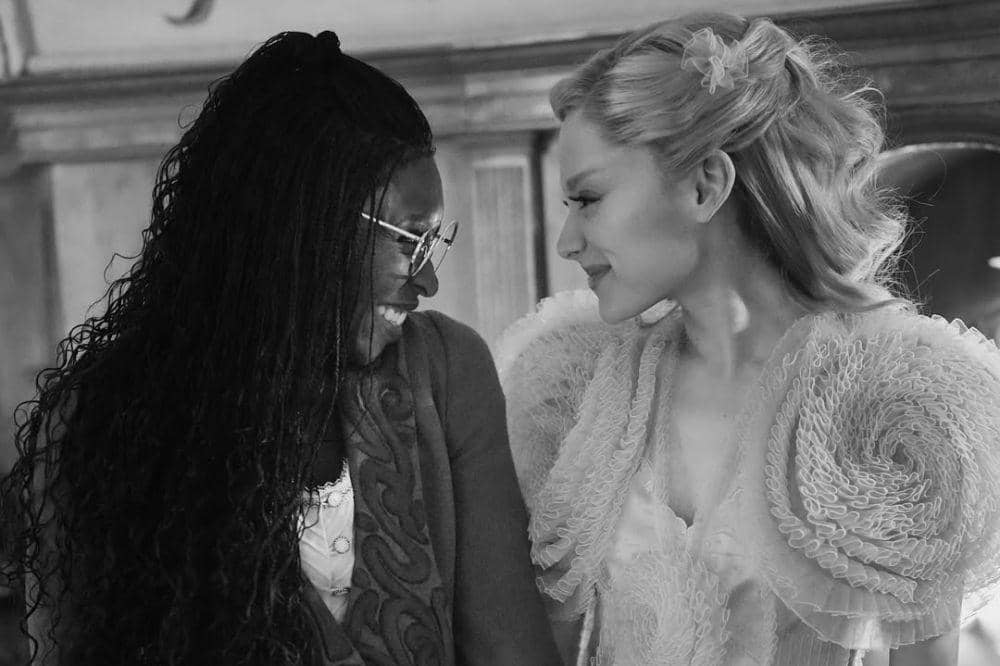 Fakta Persahabatan Ariana Grande dan Cynthia Erivo