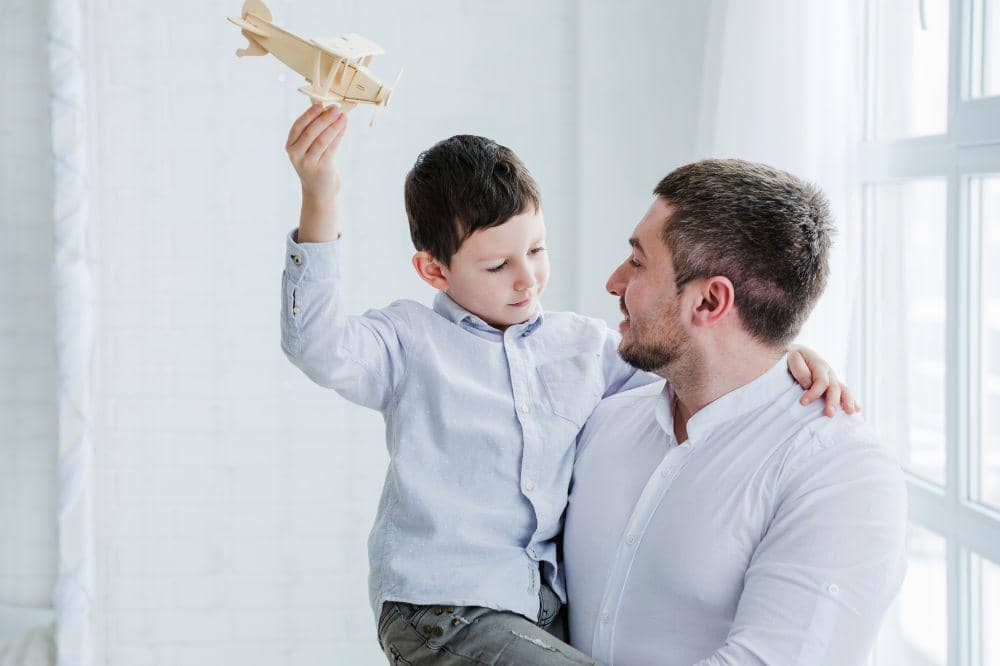 Papa dan Anak Lakinya