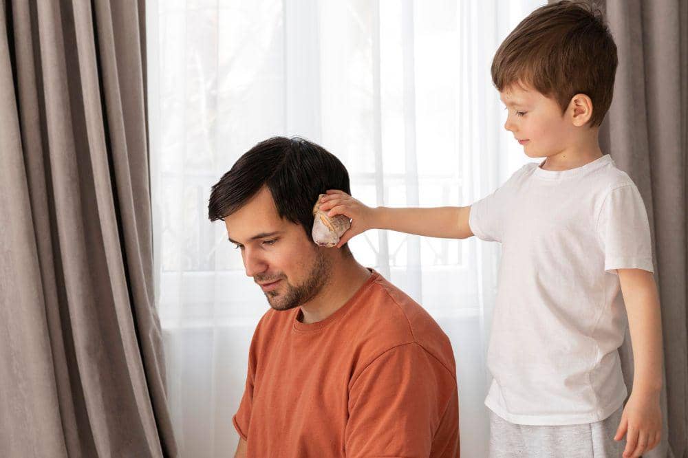 Papa dan Anak Lakinya