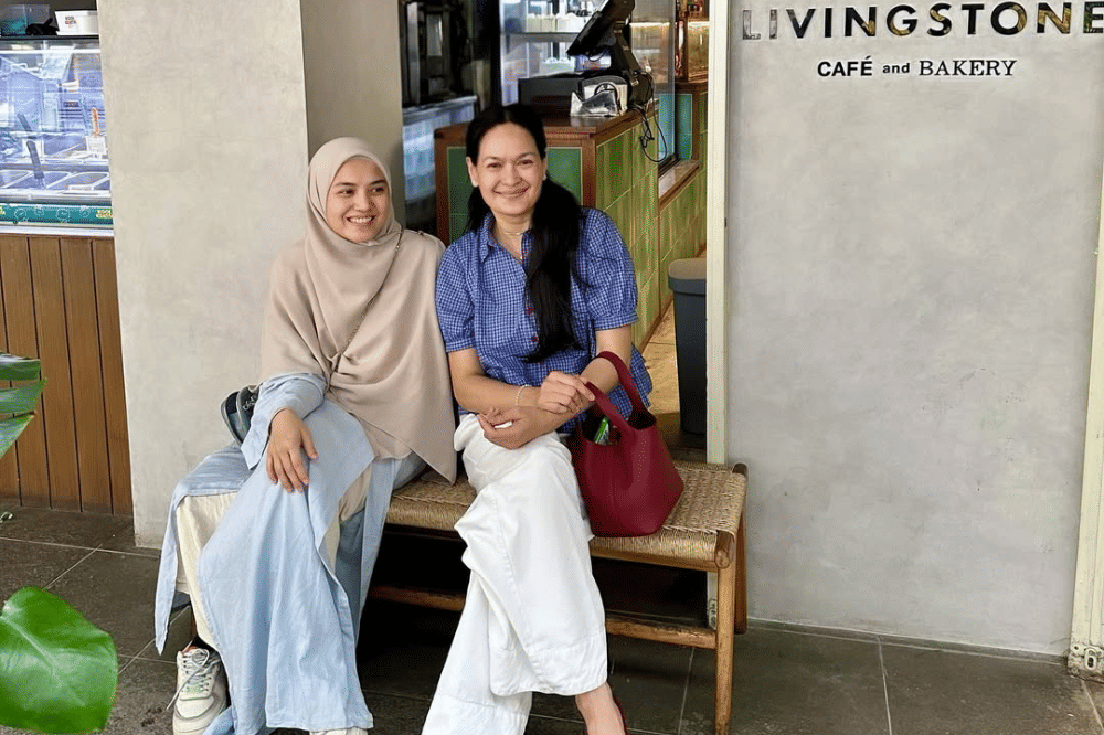 Alasan Donna Harun Disebut Mertua Idaman