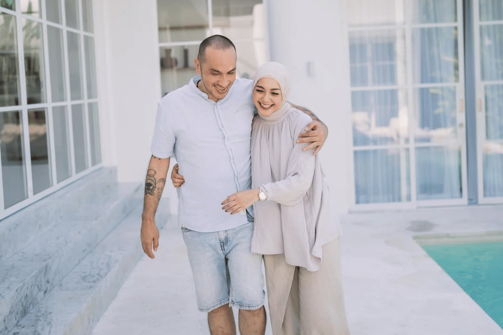 Bukti Cinta Richa Novisha ke Gary Iskak