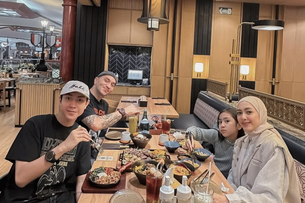 Biodata dan Profil Richa Novisha, Istrinya Gary Iskak 3.png