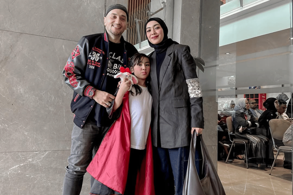 Biodata dan Profil Richa Novisha, Istrinya Gary Iskak 4.png