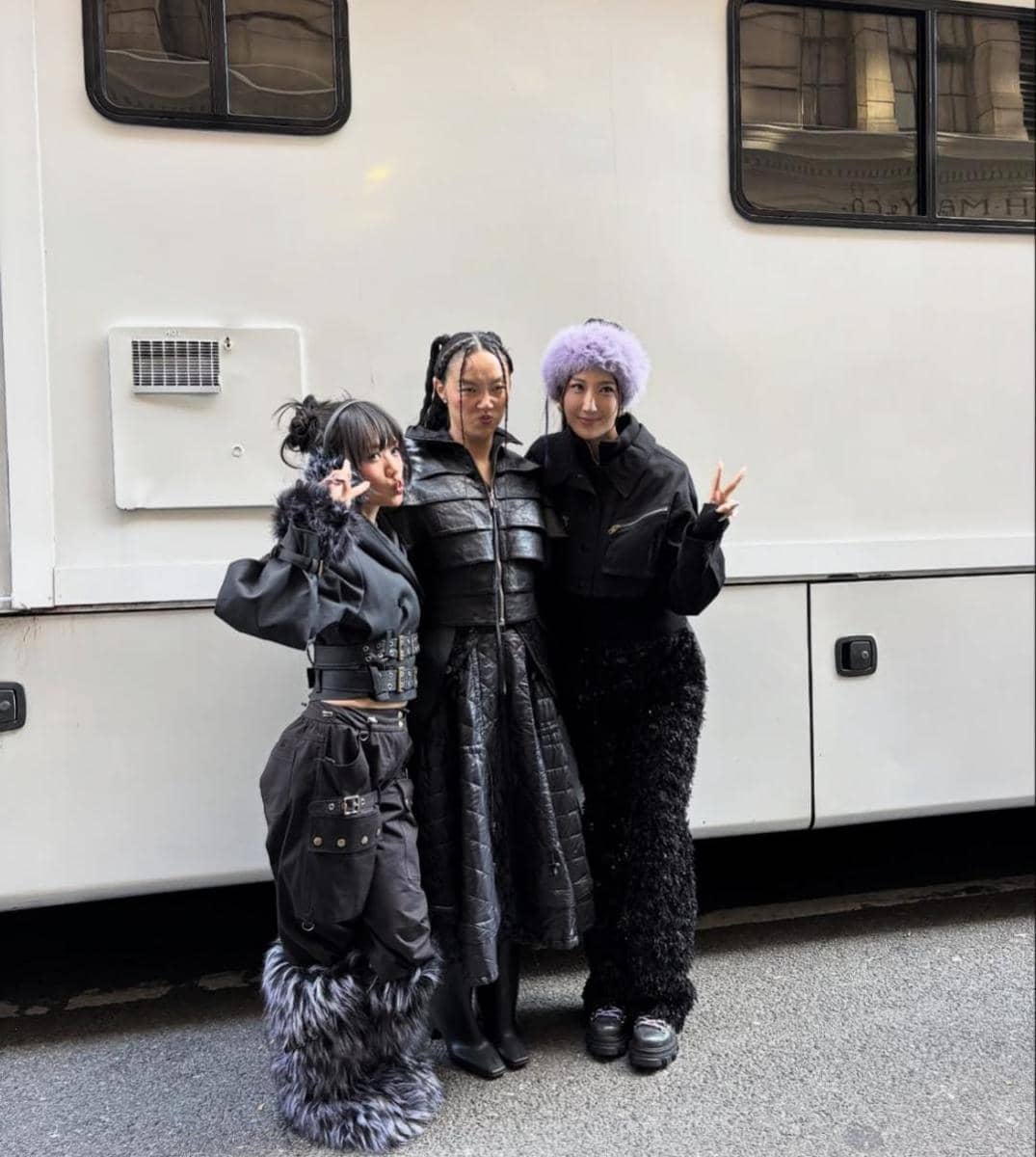 Instagram.com/ayumiperry