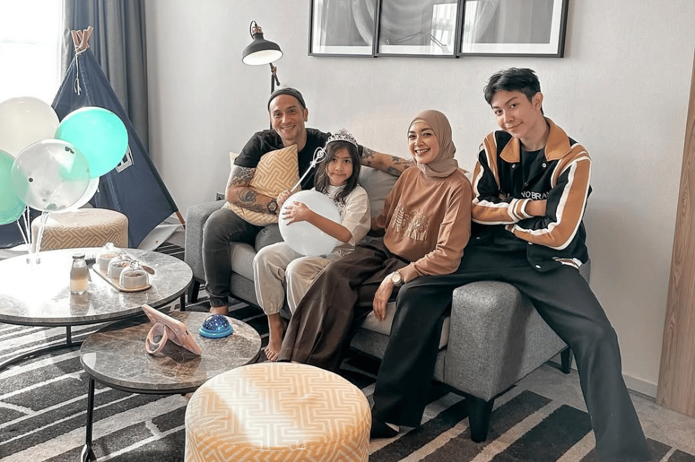 Bukti Cinta Richa Novisha ke Gary Iskak