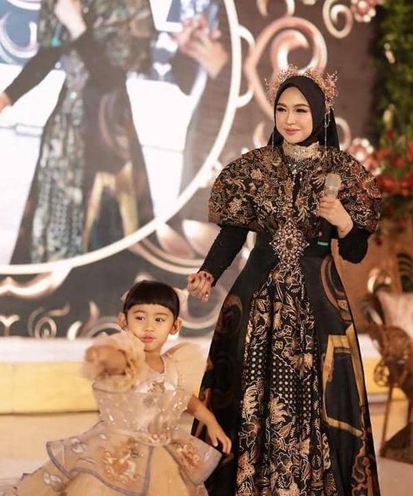 ultah ramai anak artis 2025 1.jpg