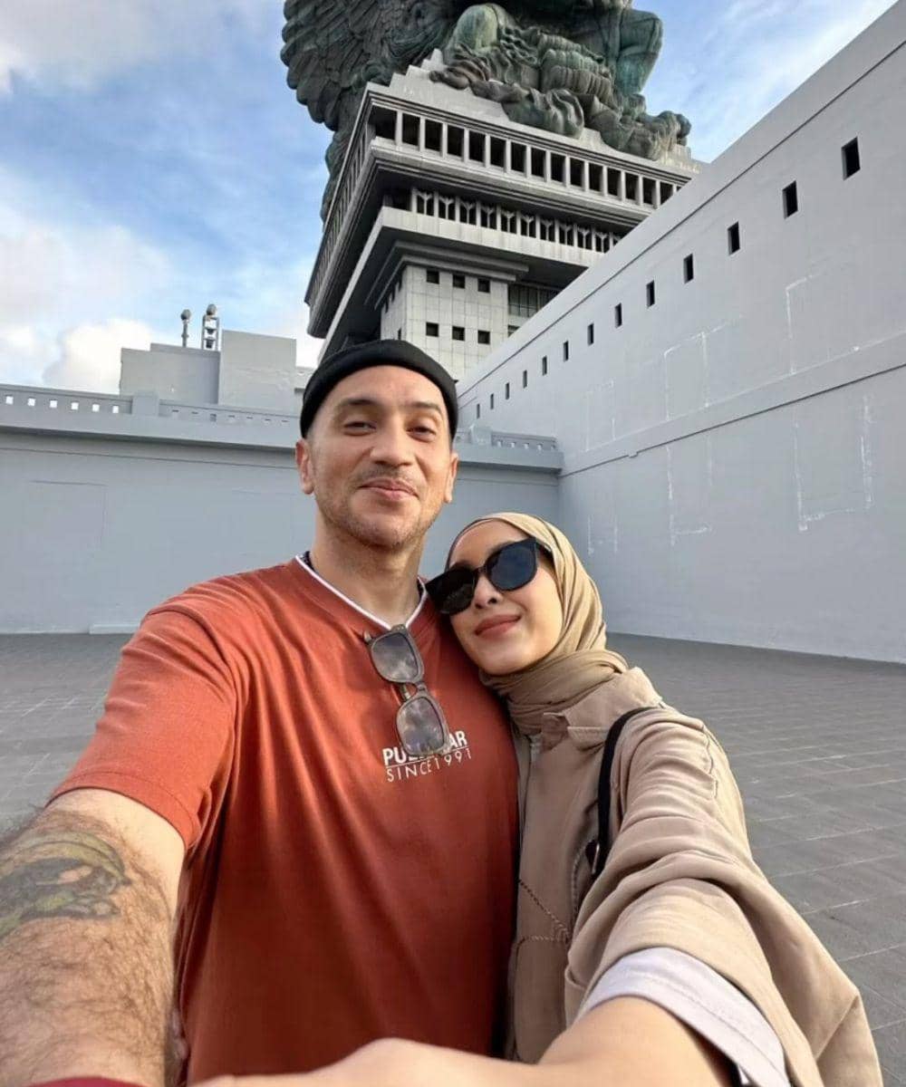 gary iskak dan istri