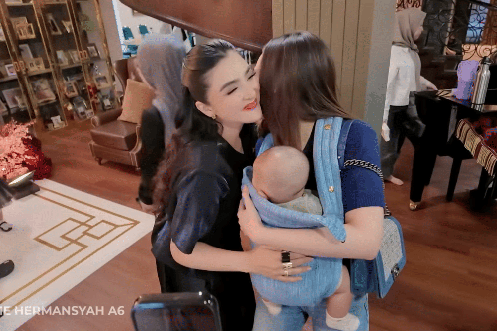 YouTube.com/@TheHermansyahA6world