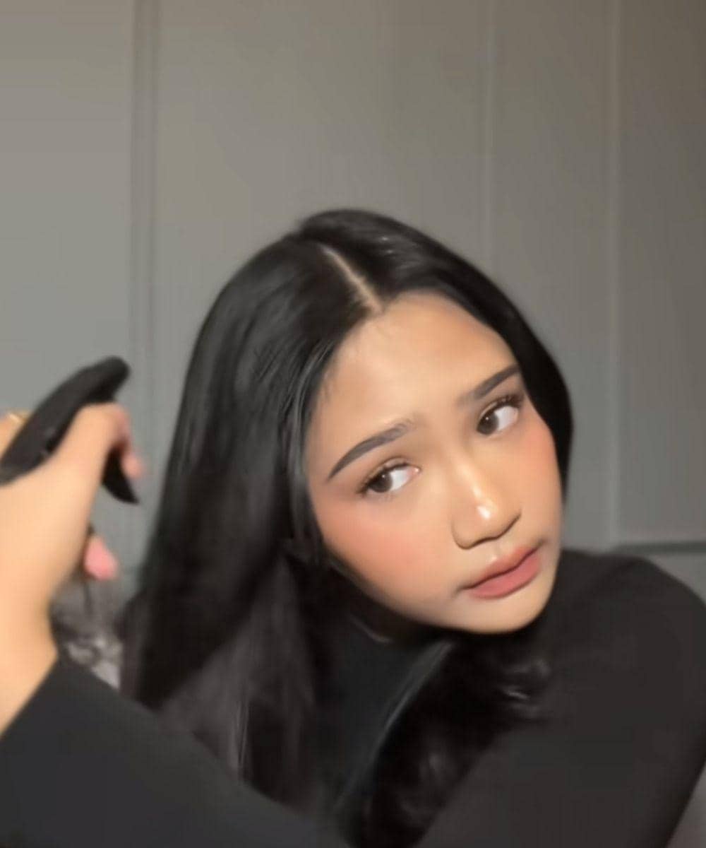 Tutorial Sleek Bun Viral Rambut Rapi Dalam Hitungan Menit