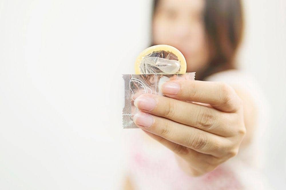 5 Penyebab Herpes Genital Laki-Laki, Kenali Sebelum Menulari Pasangan.jpg