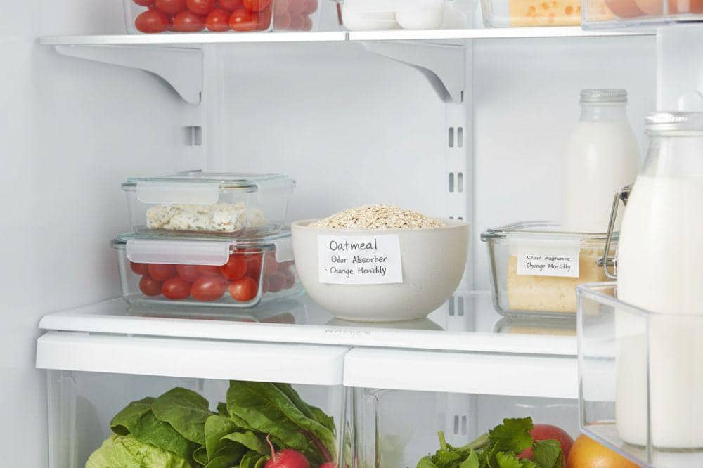 7 Bahan Alami Ini Ampuh Menghilangkan Bau Busuk di Kulkas 2