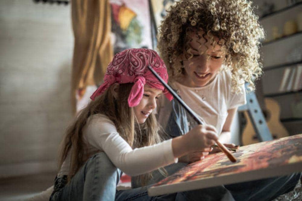 Seni sebagai Ruang Belajar dan Bonding dalam Keluarga