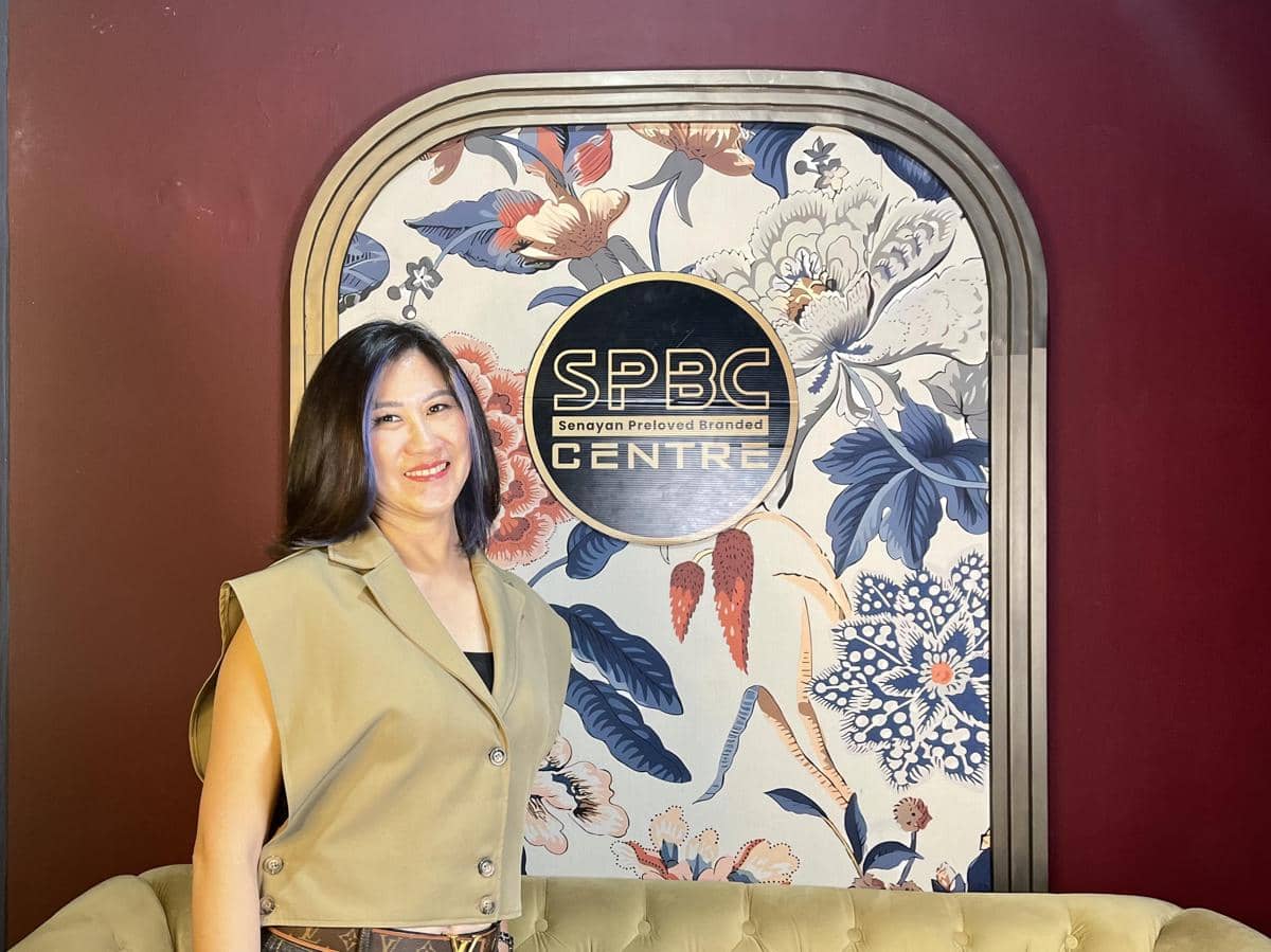 Isabella Yogi selaku Ketua Panitia Bazaar dan Acara HUT SPBC Ketiga - 3.HEIC