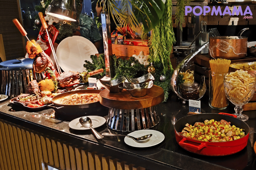 Brunch Tropical di Doubletree By Hilton