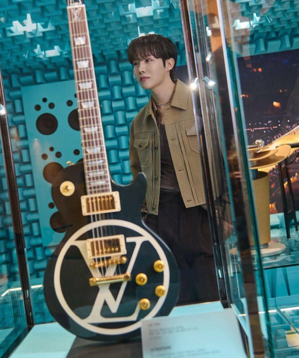 Potret Stylish Artis Korea di Acara Louis Vuitton Korea