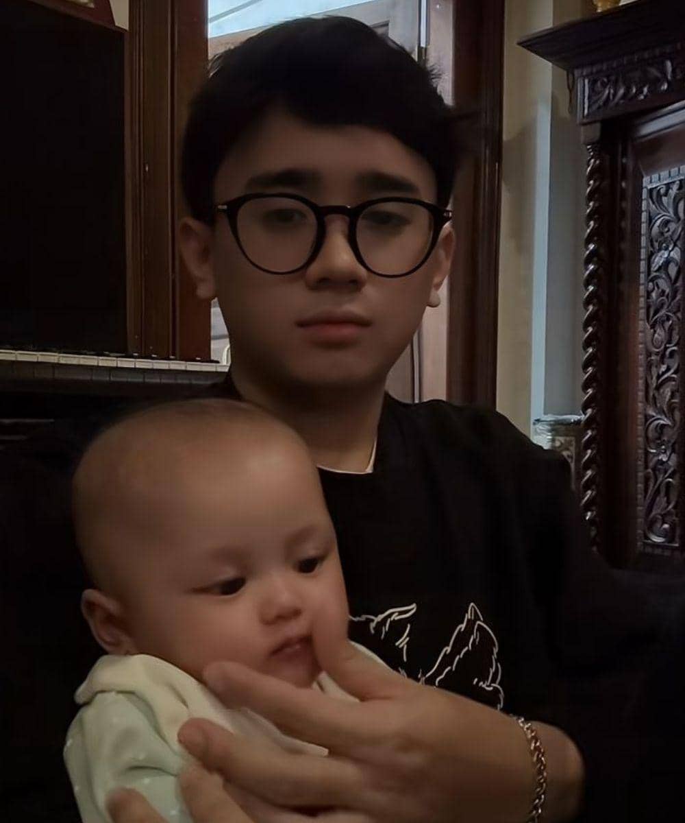 Instagram.com/mulanjameela1