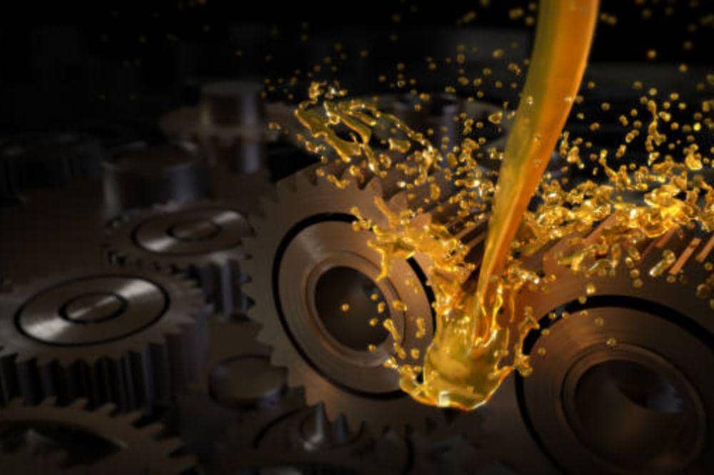 9 Oli Samping untuk Motor yang Wajib Papa Tahu Sesuai Kegunaannya