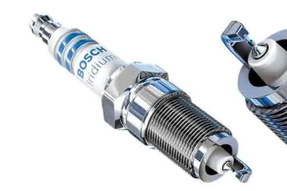 7 Jenis Busi Motor Sesuai Kegunaannya!