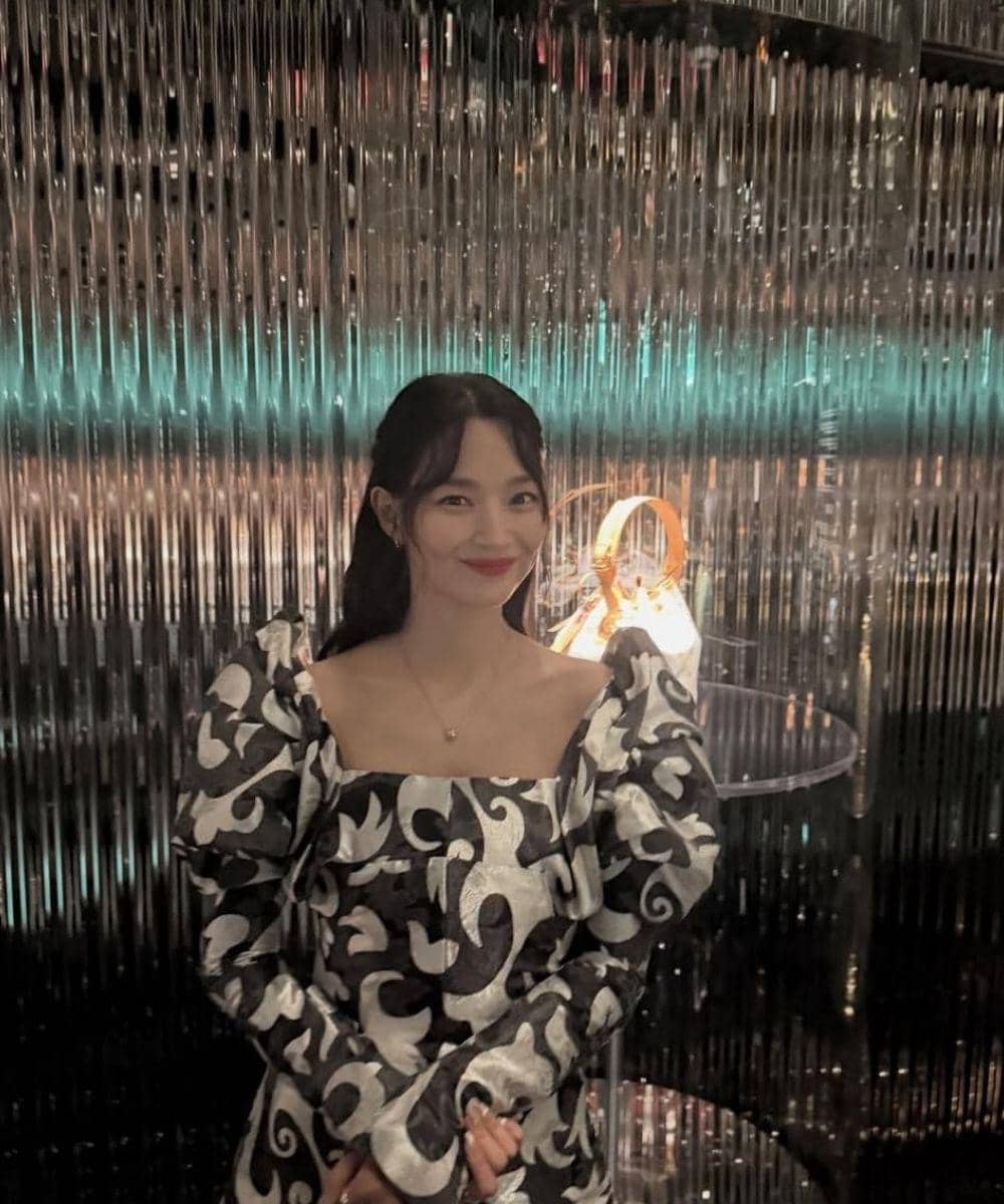 Intip Gaya Shin Min Ah di Acara Louis Vuitton, Stunning Banget!