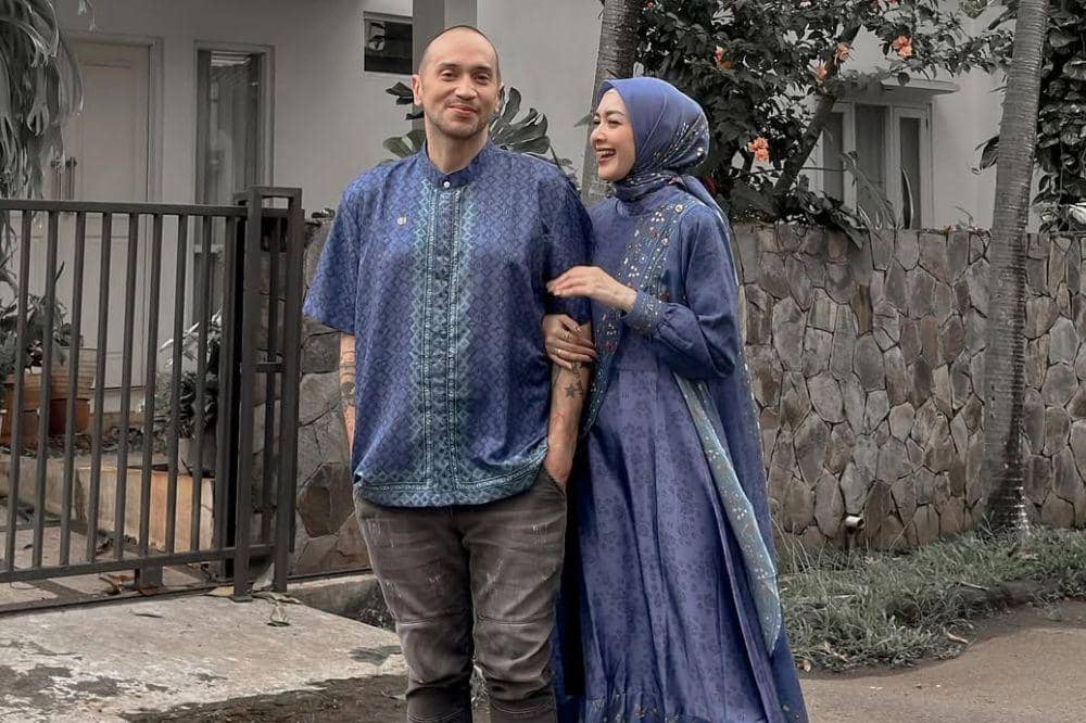 5 Fakta Kisah Cinta Gary Iskak dan Richa Novisha COVER