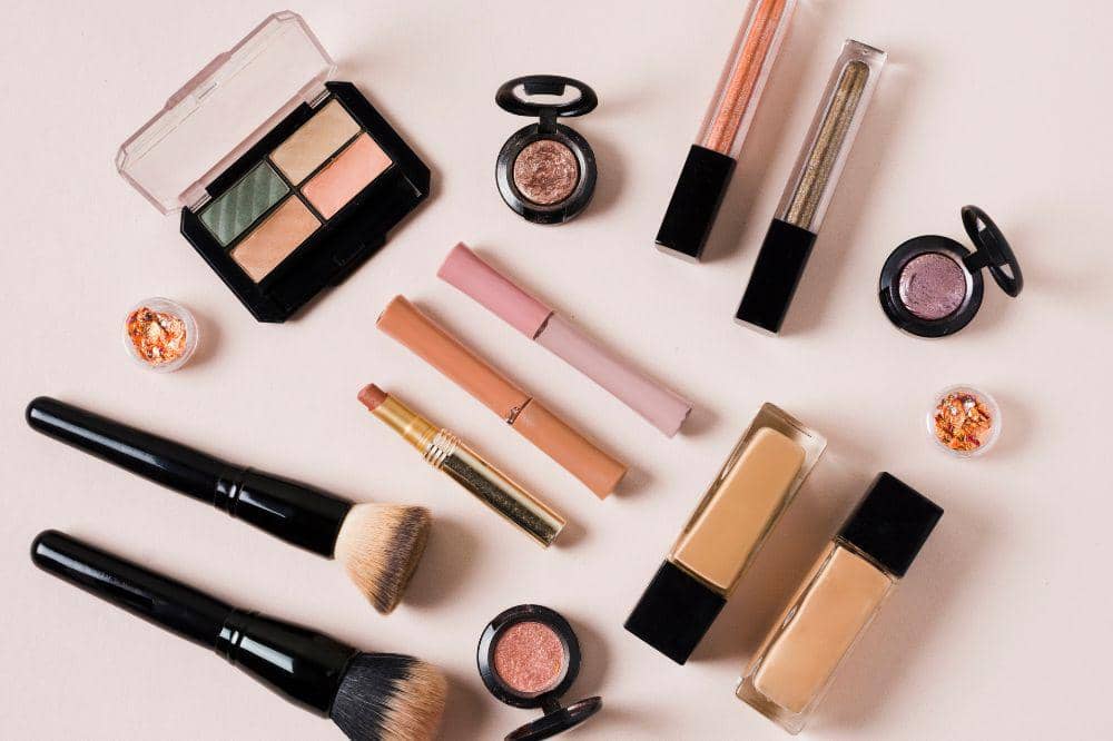 14 Barang yang Dilarang Disimpan pada Jok Motor, Hati-Hati Berbahaya! (5).jpg