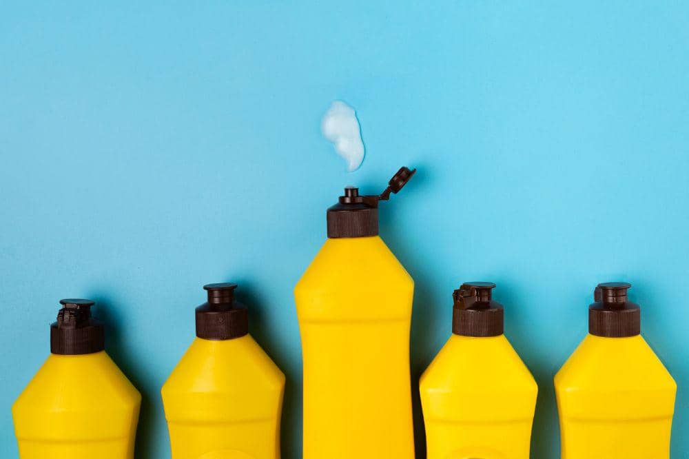 14 Barang yang Dilarang Disimpan pada Jok Motor, Hati-Hati Berbahaya! (9).jpg