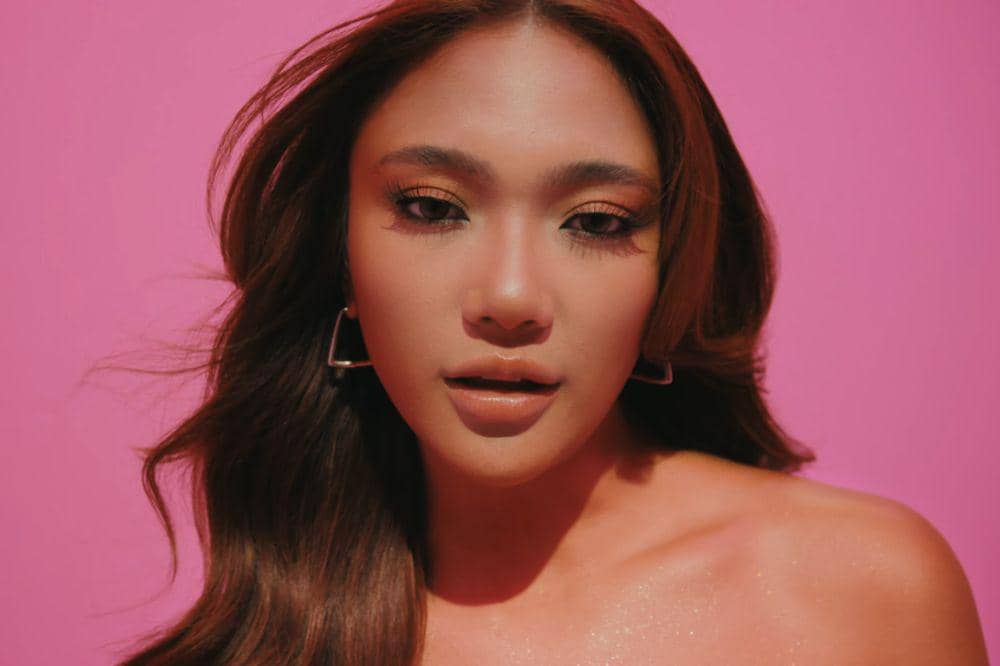 Lirik Lagu 'Permisi' Marion Jola