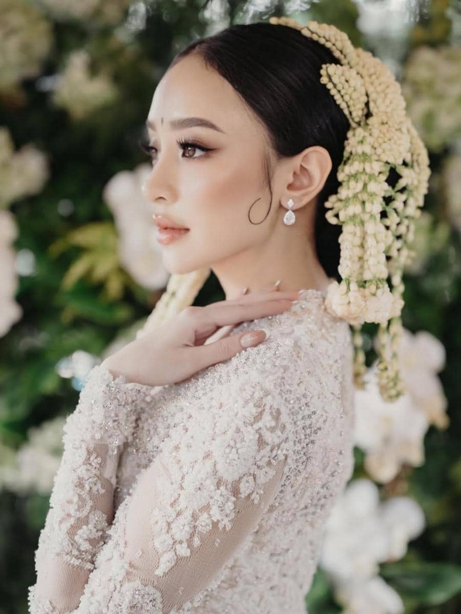 amanda zahra menikah