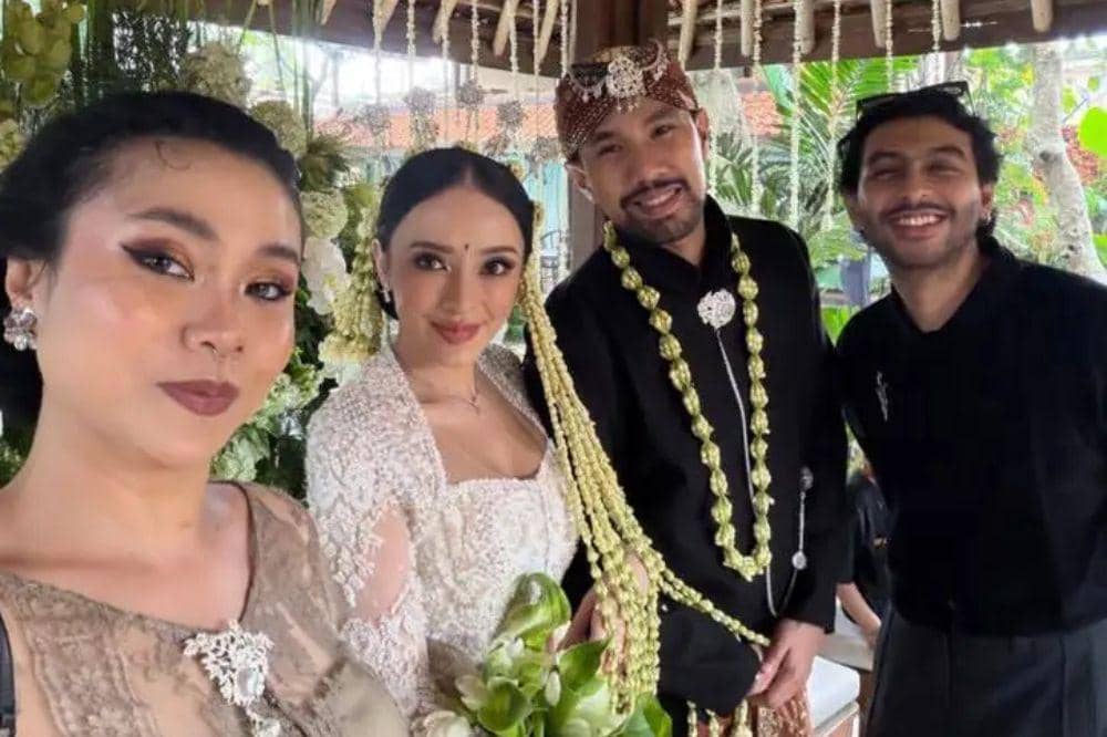 amanda zahra menikah