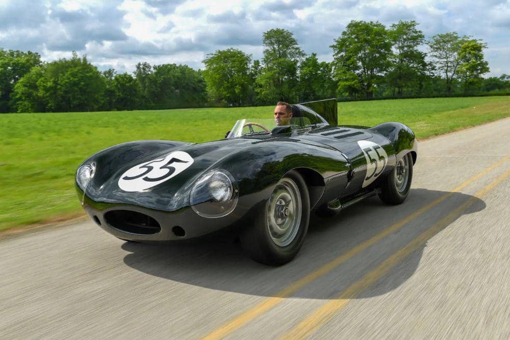 11 Mobil Klasik Termahal di Dunia, Ini Pernah Laku di Pasar Lelang! (10).jpg