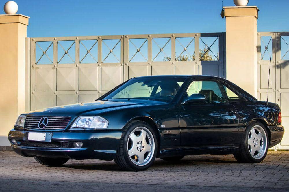 10 Daftar Mobil Sultan Brunei yang Koleksinya Super Mewah (3).jpg