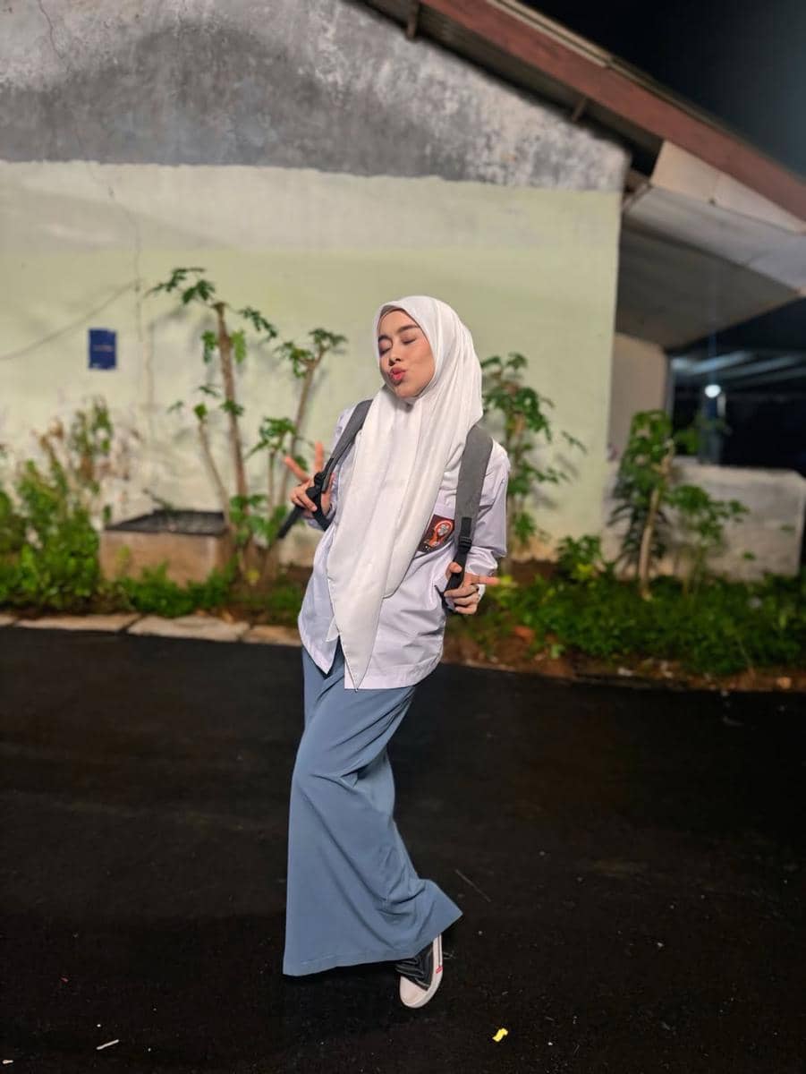 Instagram.com/lestikejora