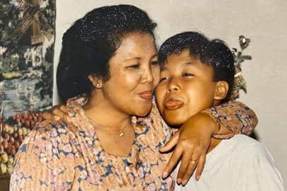 keluarga ari lasso 1.jpg