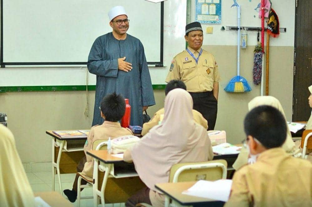 SMP Azhari Islamic School