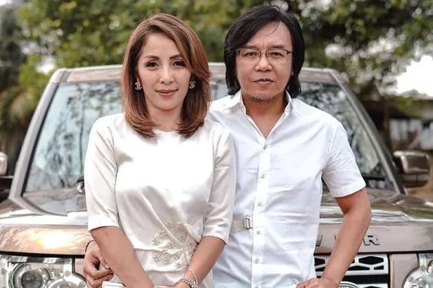 keluarga ari lasso 3.jpg