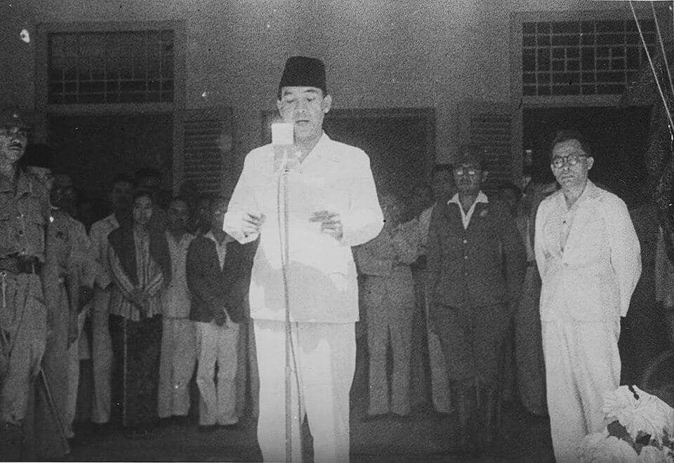 Soekarno tetap membacakan proklamasi meski sedang sakit