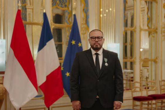 Joko Anwar Terima Gelar Bergengsi Bidang Seni dari Pemerintah Prancis