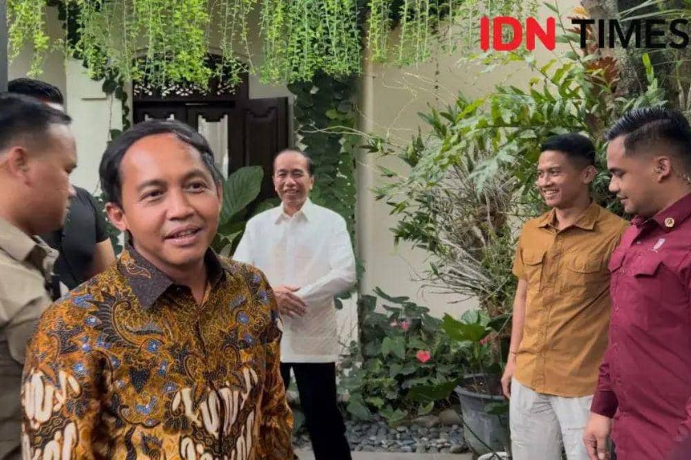 Profil dan Biodata Raja Juli Antoni, dari Timses sampai Jadi Menteri (2).jpg