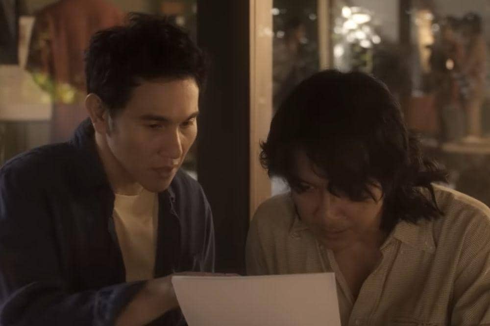 Review Film Lupa Daratan